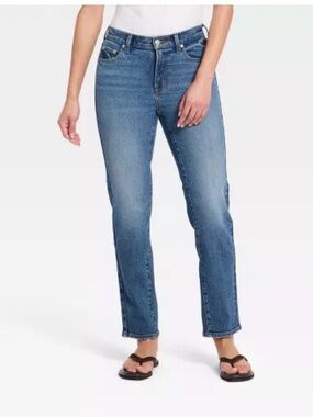 Women’s 80’s Slim Mid-Rise Ankle Length Pant -Universal Thread